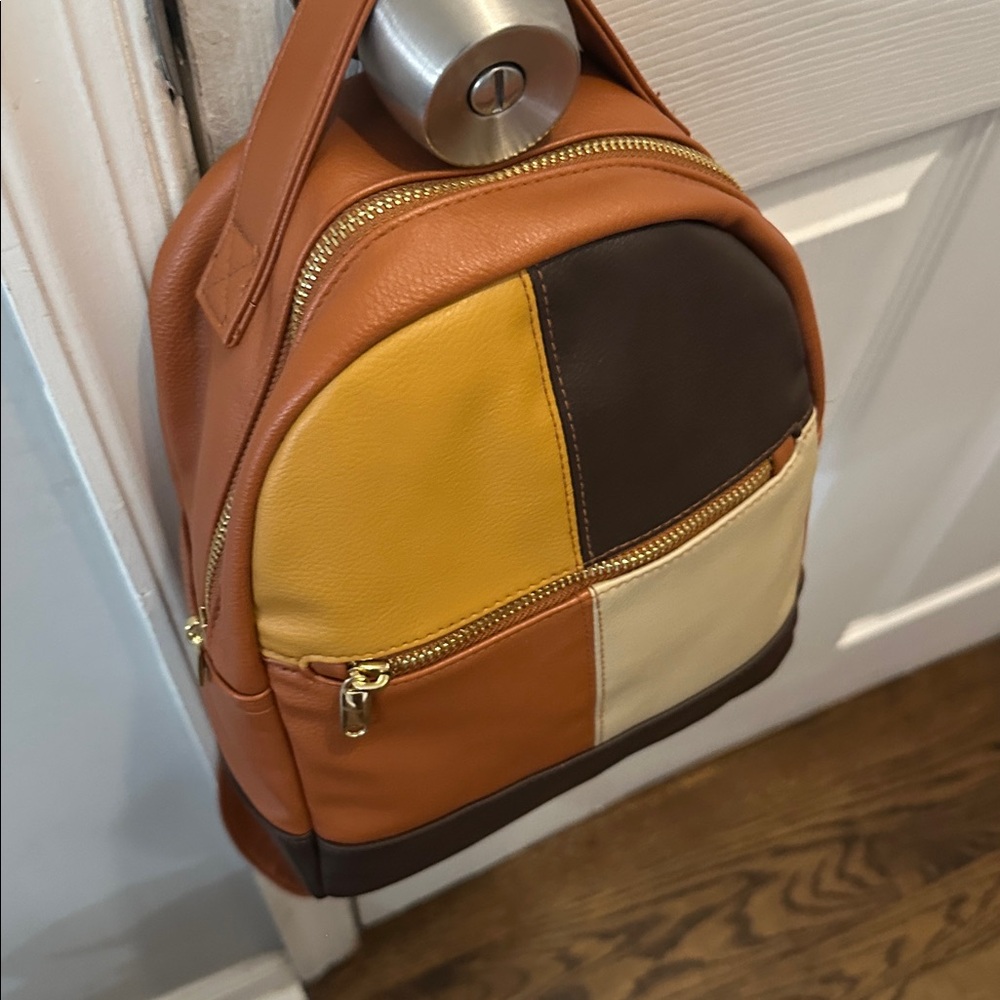 Patchwork Leather Backpack 🎒 - Picture 7 of 8